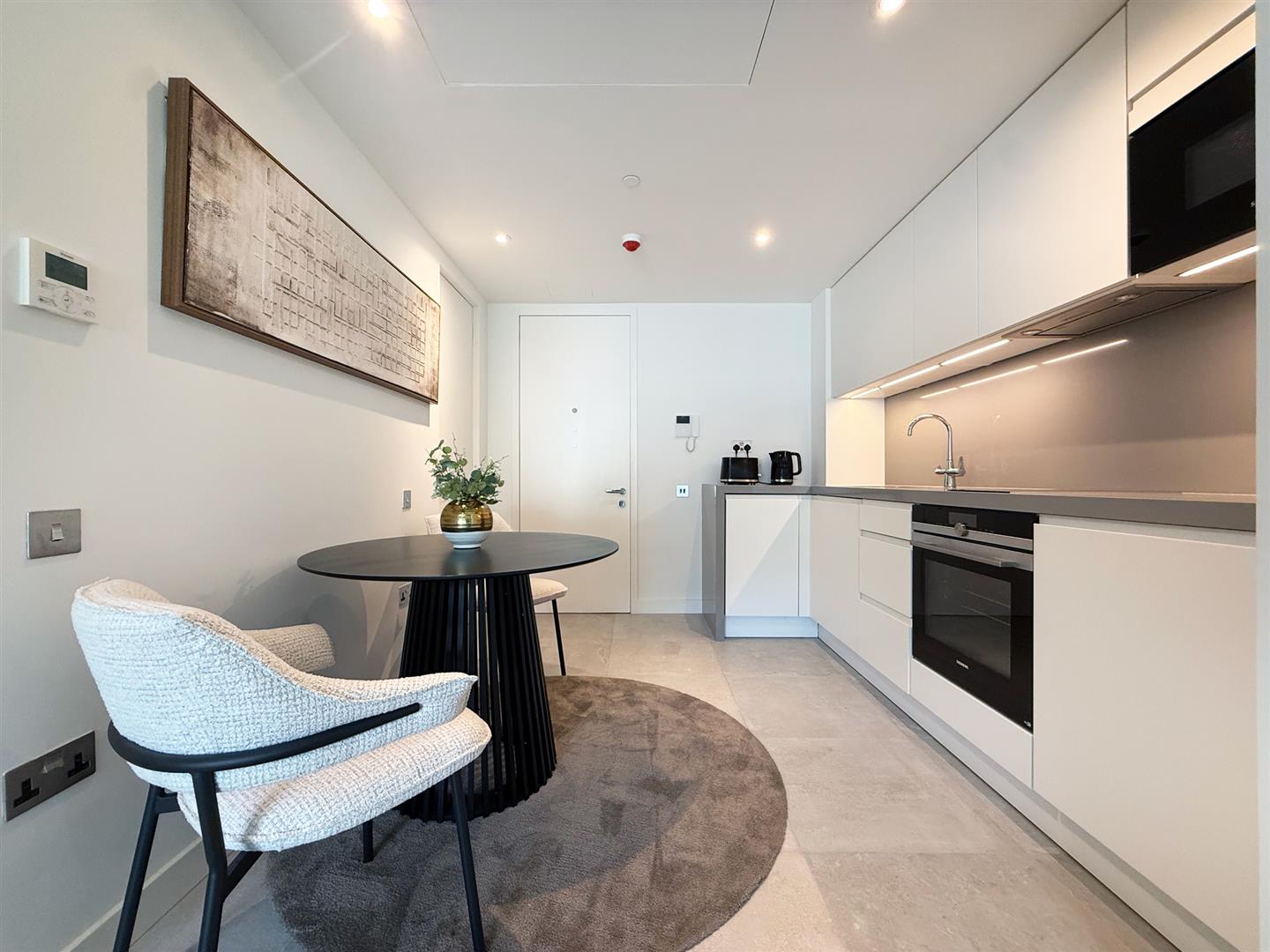 Image of Apartment - 1 Bathrooms for Sale in EuroCity-Gibraltar, Image 9